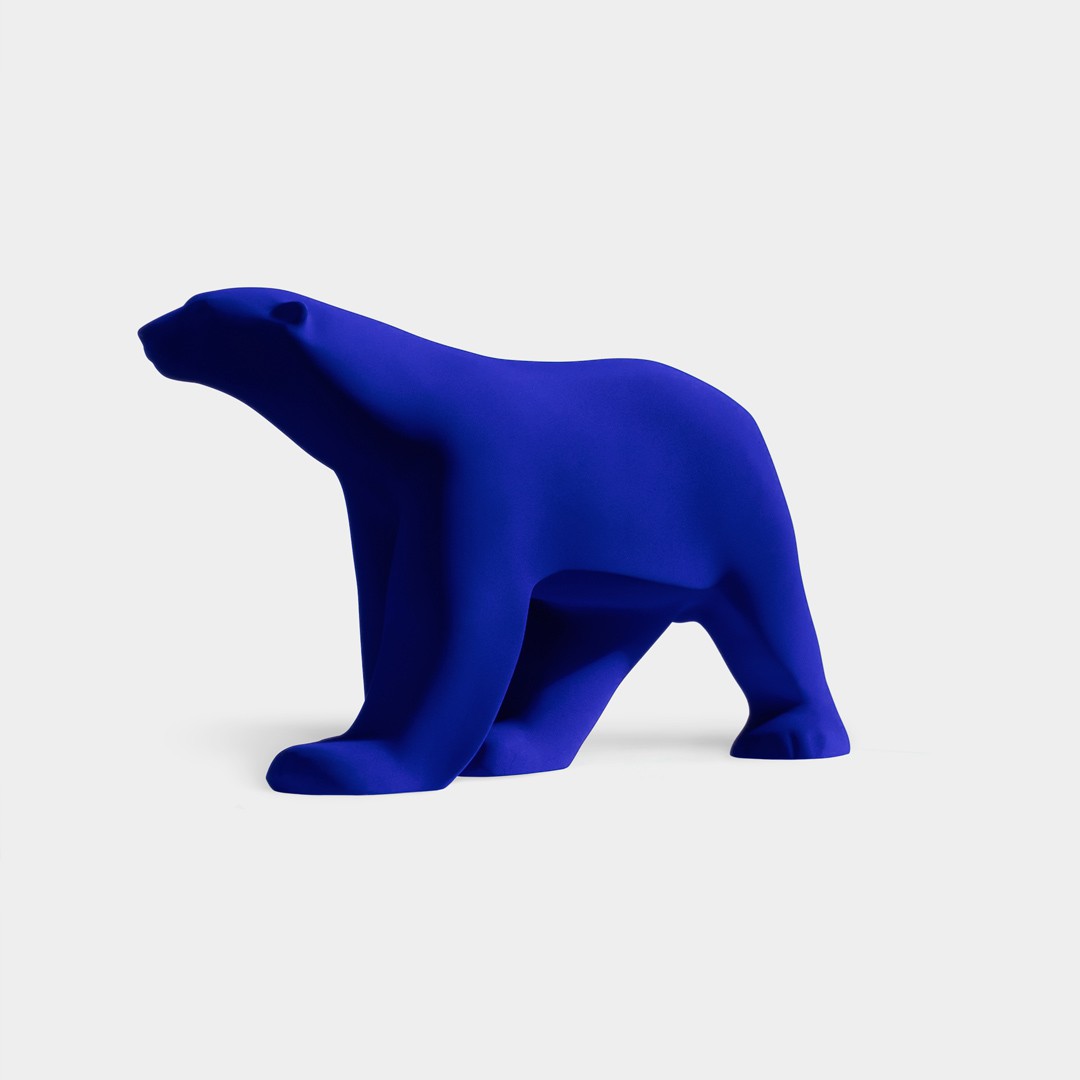 Ours Pompon par Yves Klein